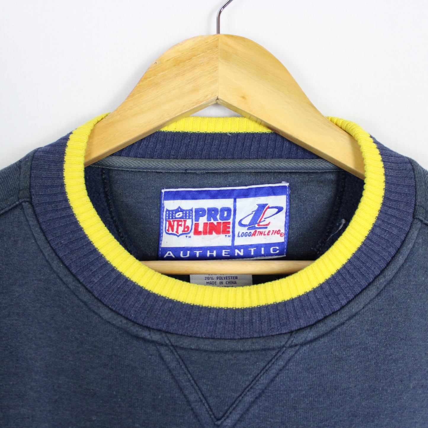 Vintage 90's San Diego Chargers NFL Sweatshirt - XL