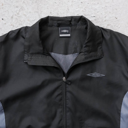 Umbro Two-Tone Diamond Logo Windbreaker Jacket - 2000s (L)