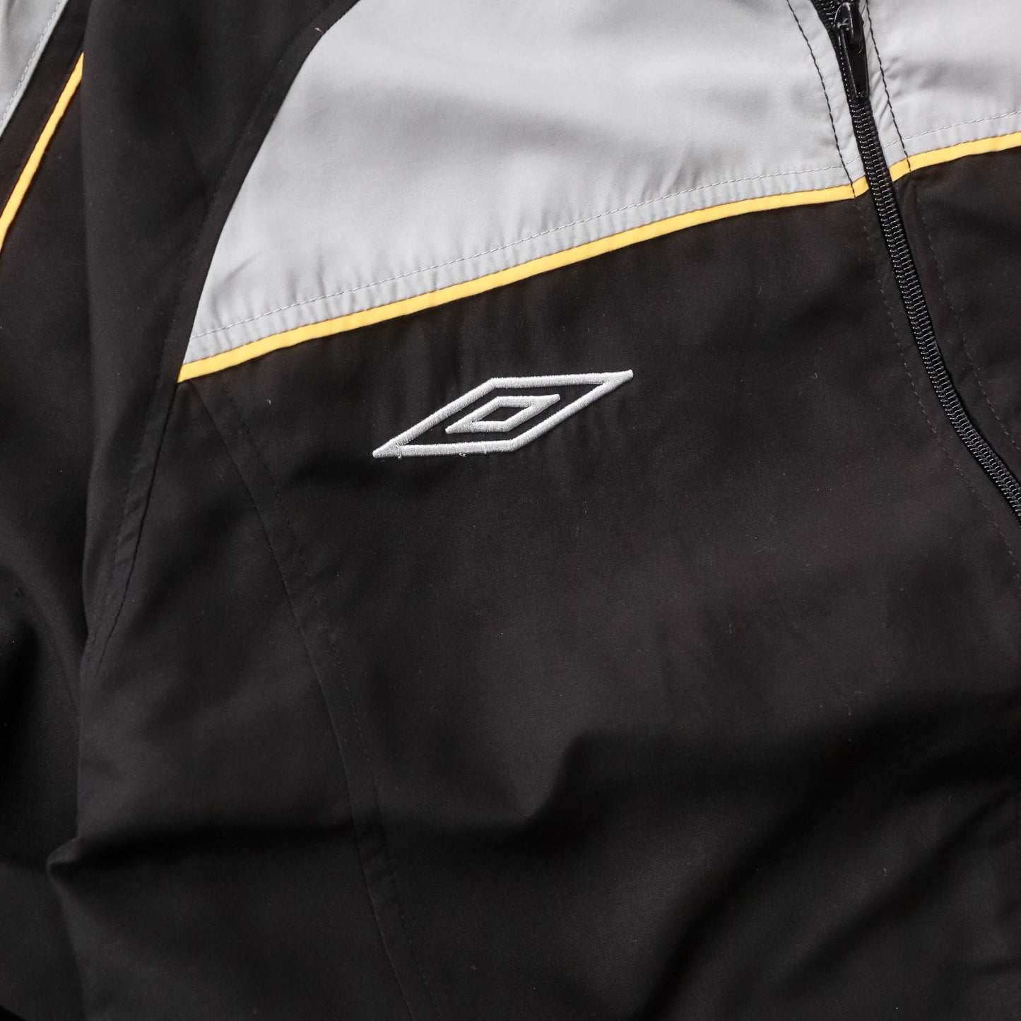 Umbro Taped Seam Windbreaker Jacket - 2000s (M)