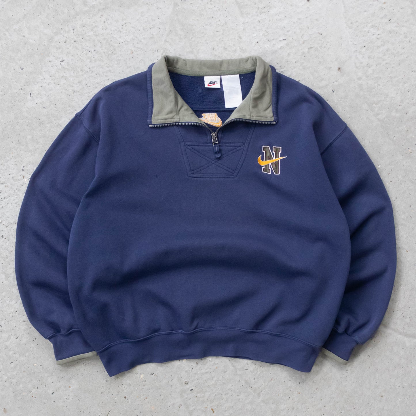 Nike Swoosh Embroidered 1/4 Zip Sweatshirt - 90s (L)