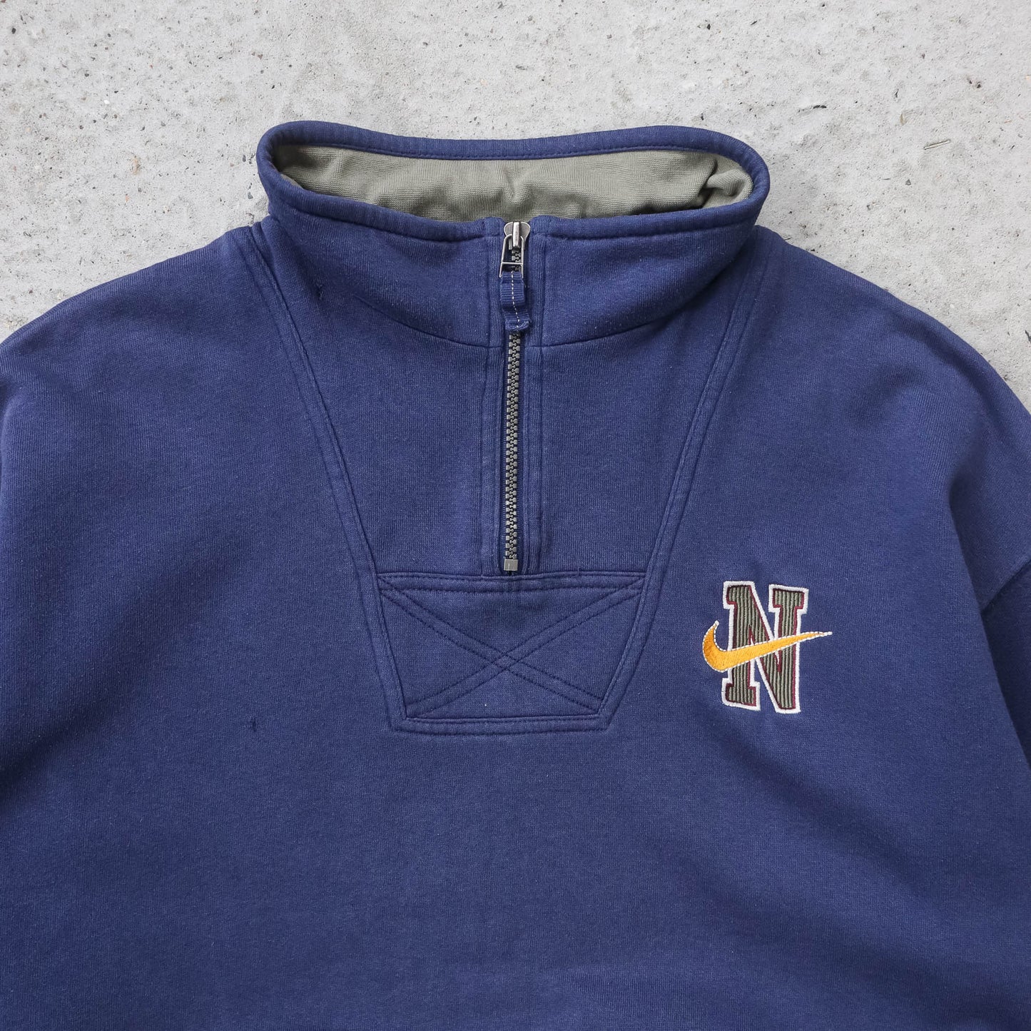 Nike Swoosh Embroidered 1/4 Zip Sweatshirt - 90s (L)