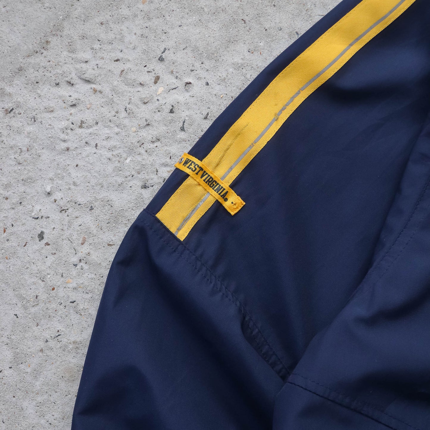 Nike West Virginia Mountaineers NCAA Windbreaker Jacket - 2000s (XL)