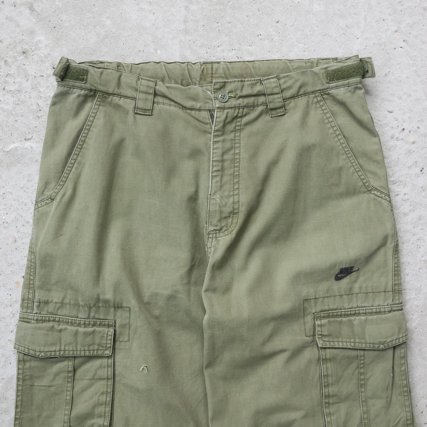 Nike Embroidered Swoosh Military Cargo Pants - 2000s (M)