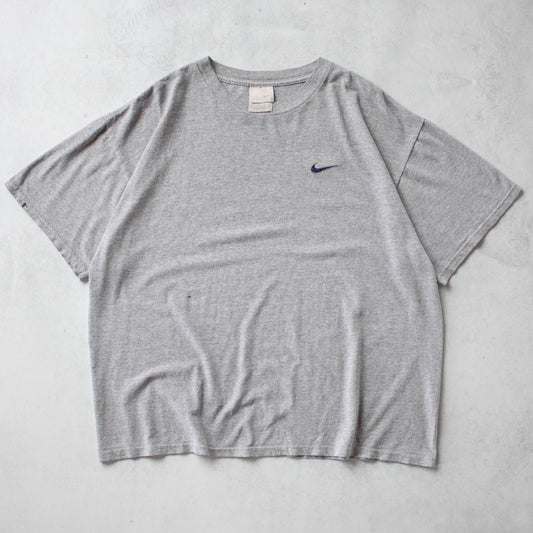 Vintage 90s Nike Mini Swoosh Embroidered Tee - XL