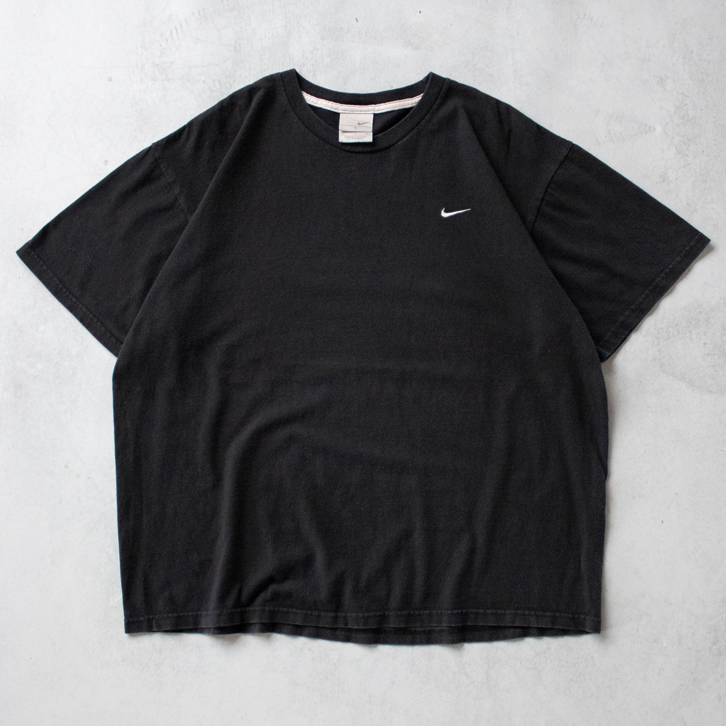 Vintage 90s Nike Mini Swoosh Embroidered Tee - L