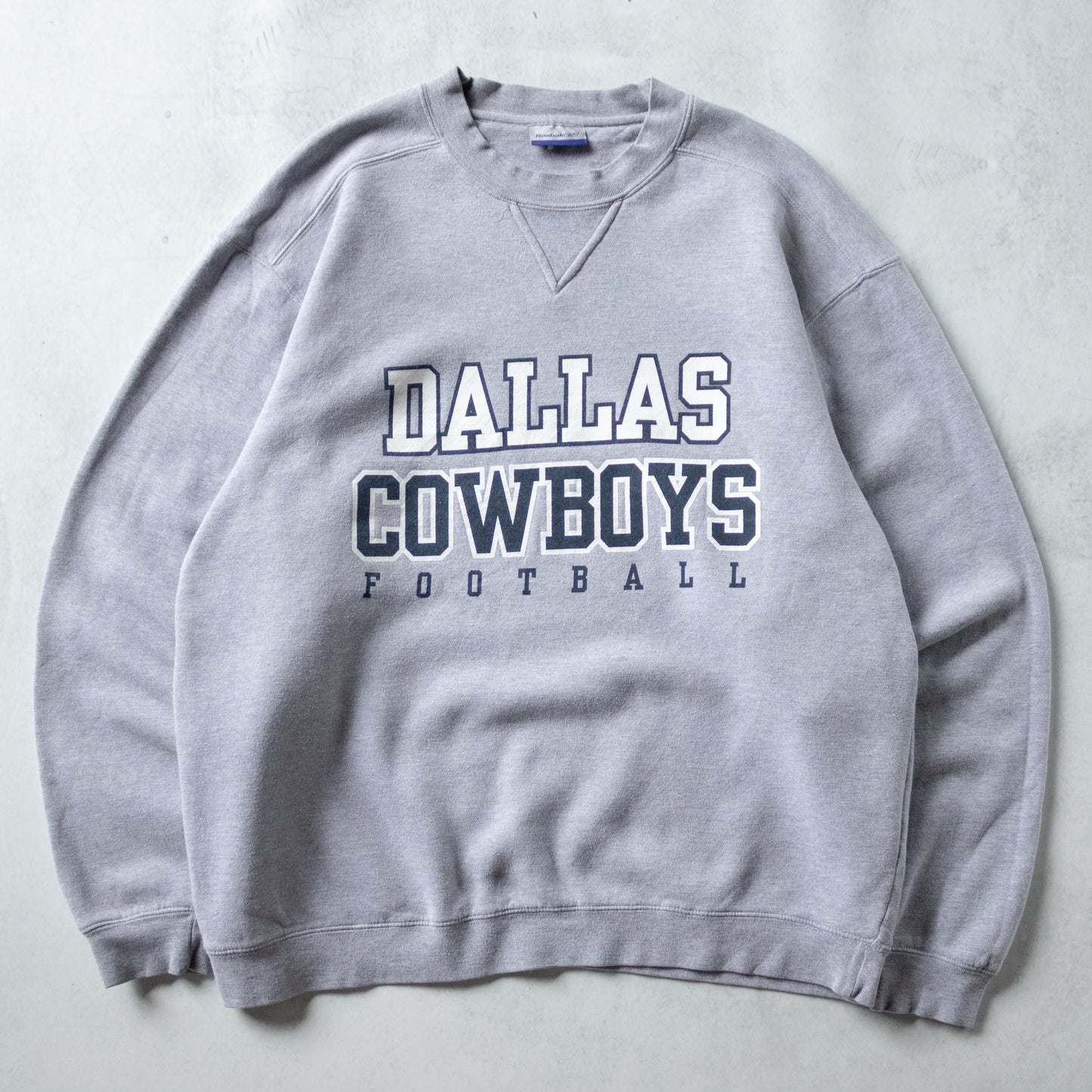 Vintage Dallas Cowboys Reebok NFL Sweatshirt - L