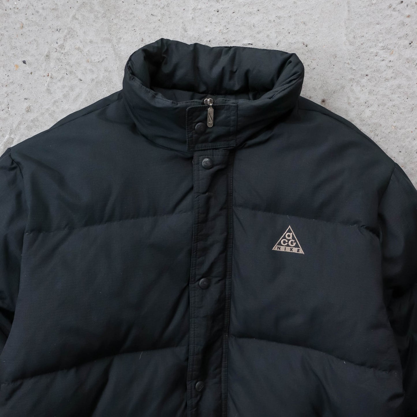 Nike ACG White Sport Down Puffer Jacket - 90s (L)