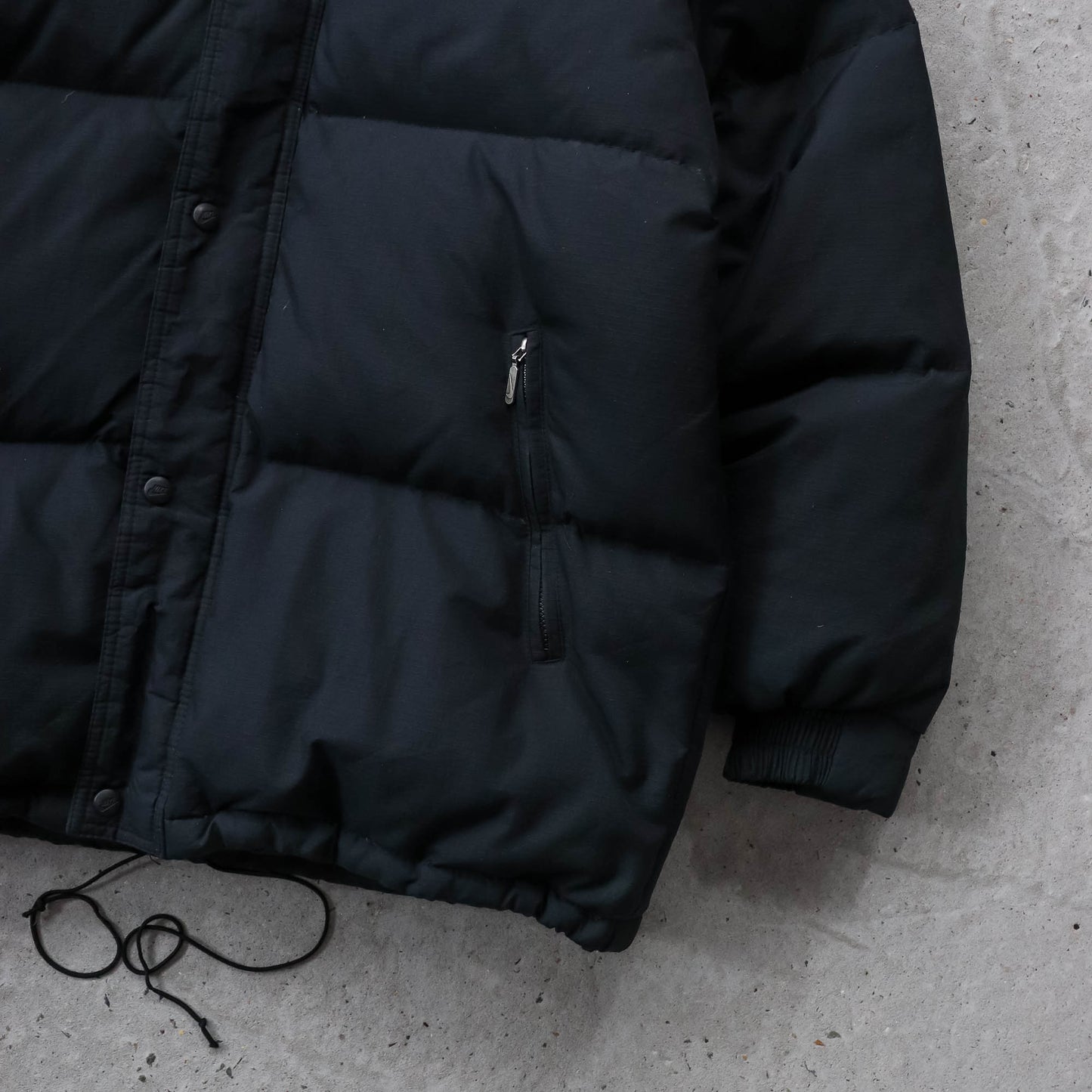Nike ACG White Sport Down Puffer Jacket - 90s (L)