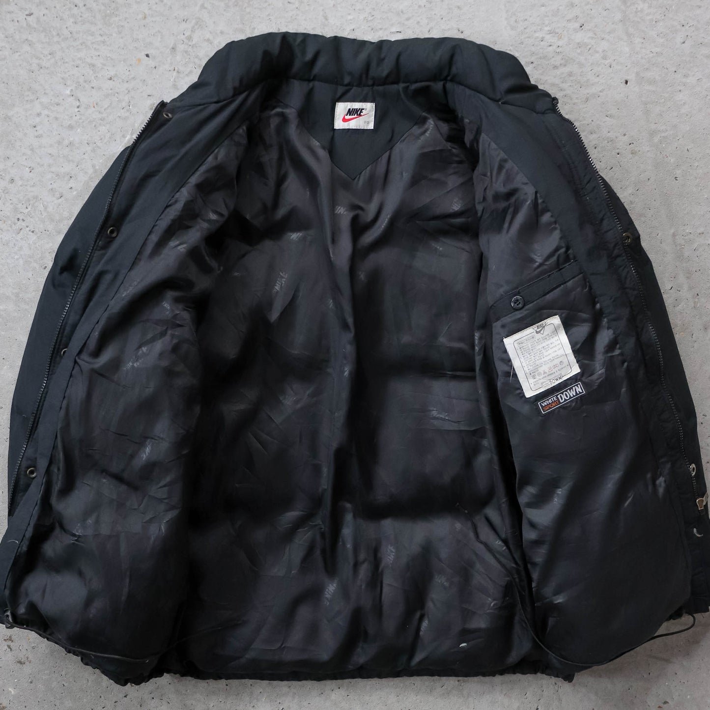 Nike ACG White Sport Down Puffer Jacket - 90s (L)
