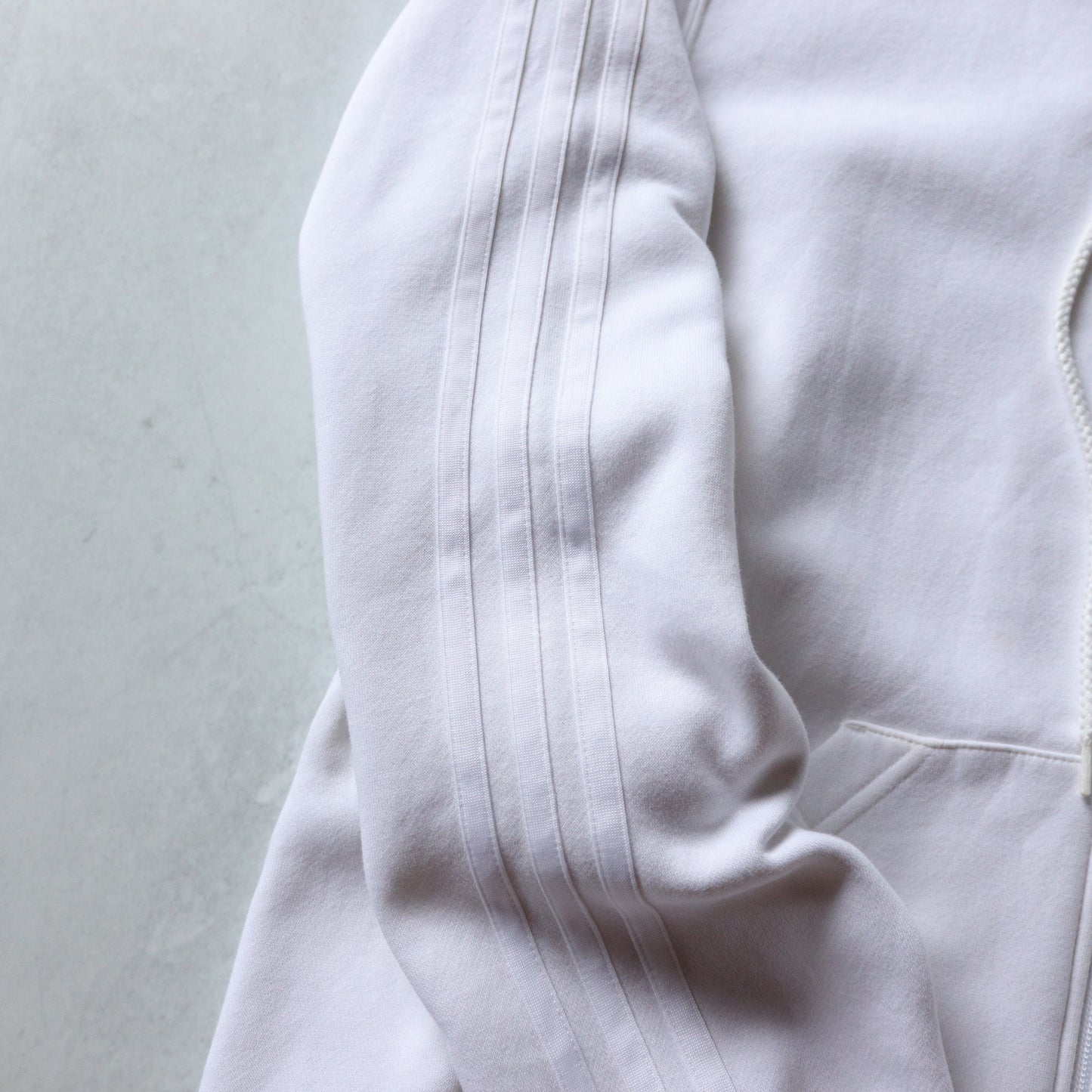 Vintage Adidas 3-Stripe Zip Up Hoodie - M