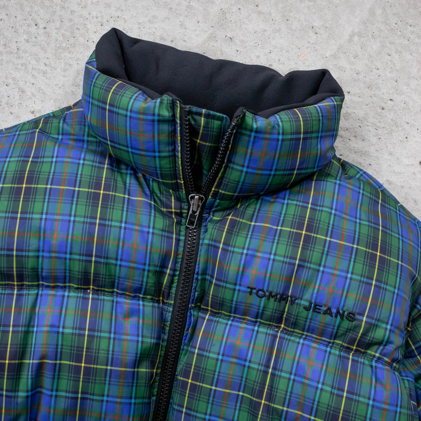 Tommy Hilfiger Plaid Down Puffer Jacket - 90s (L)
