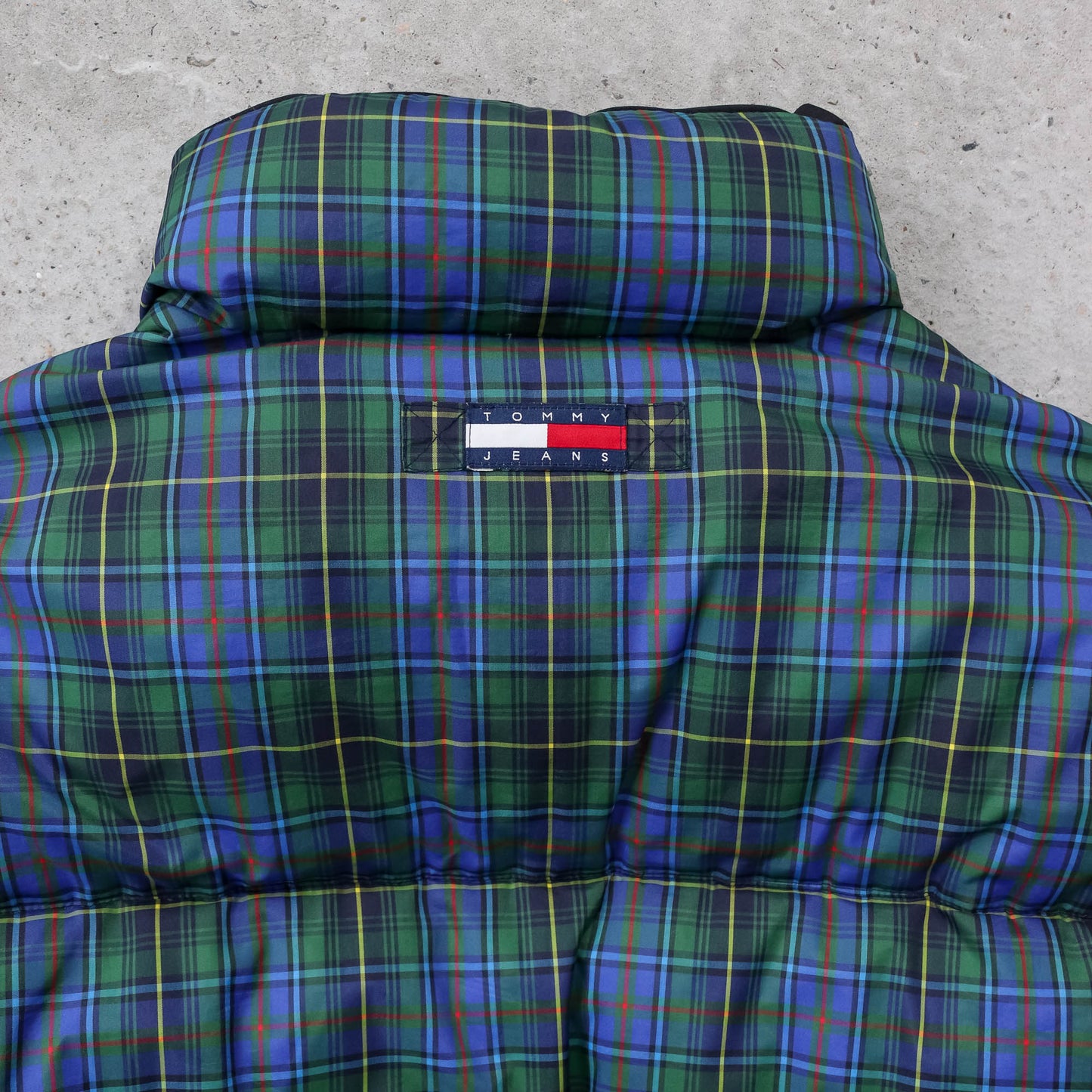 Tommy Hilfiger Plaid Down Puffer Jacket - 90s (L)