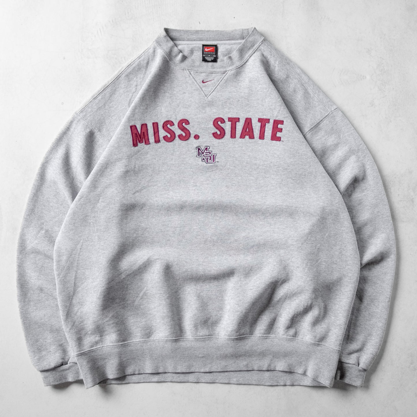 Vintage 90s Nike Mississippi State NCAA Sweatshirt - L
