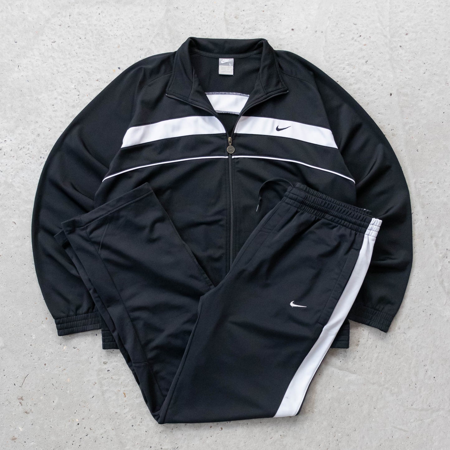 Nike Mini Swoosh Tracksuit Jacket & Pants - 2000s (L)