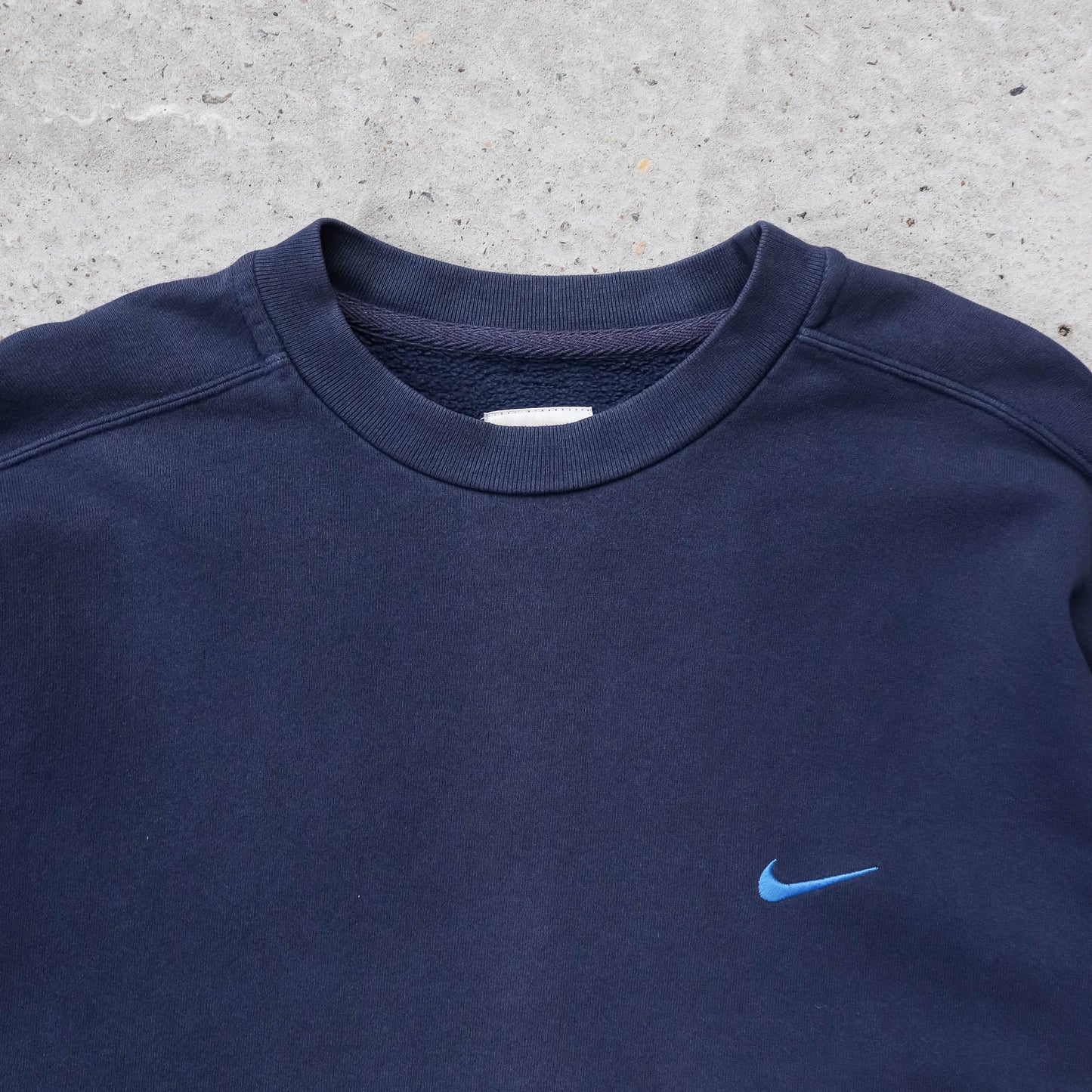 Nike Mini Swoosh Embroidered Sweatshirt - 90s (XL)