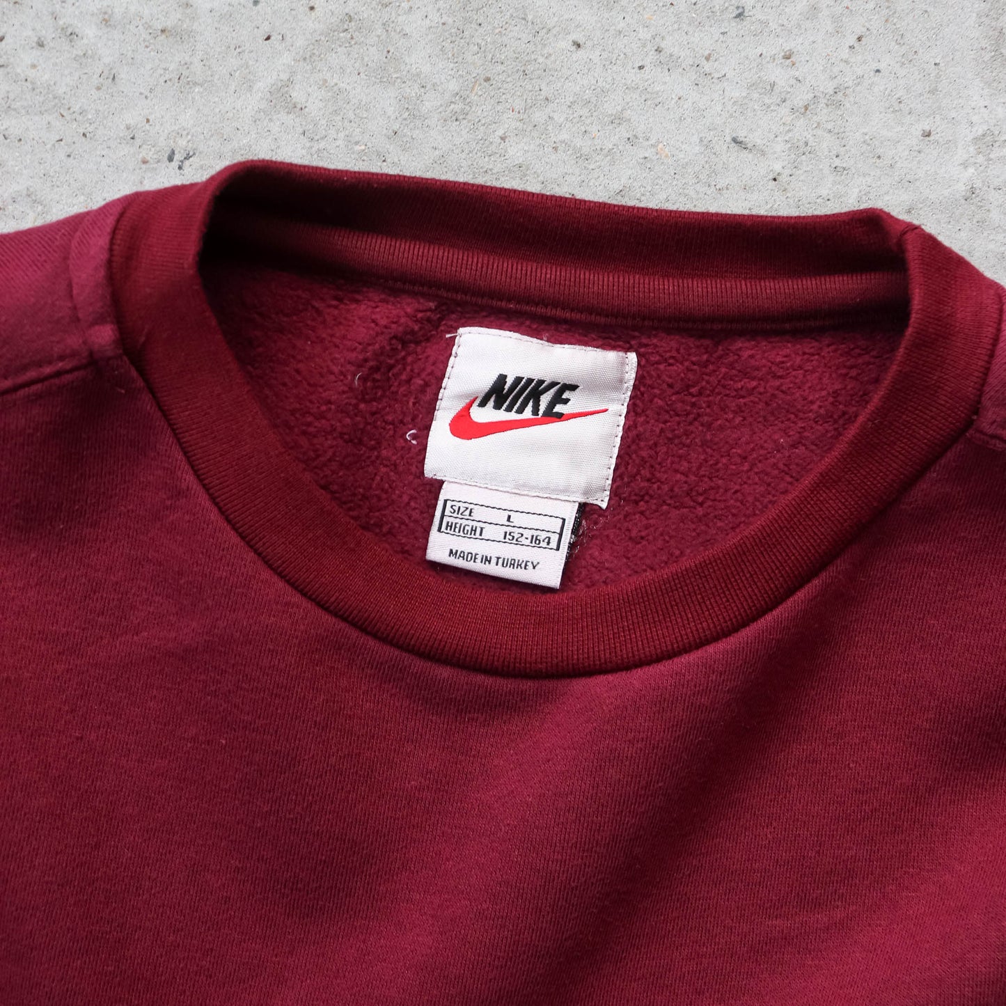 Nike Mini Swoosh Embroidered Sweatshirt - 90s (L)