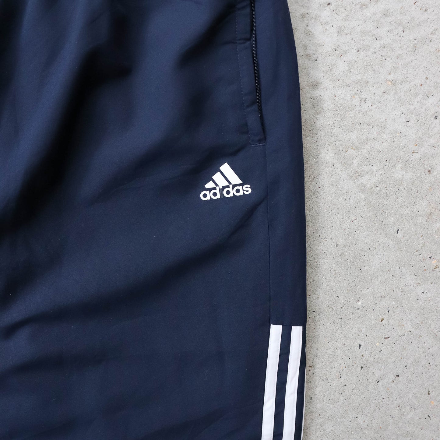 Adidas 3-Stripe Essential Track Pants - 2000s (L)