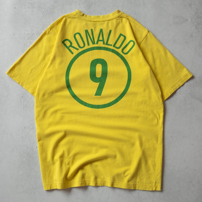 Vintage 90s Ronaldo R9 Brasil Nike Tee - S