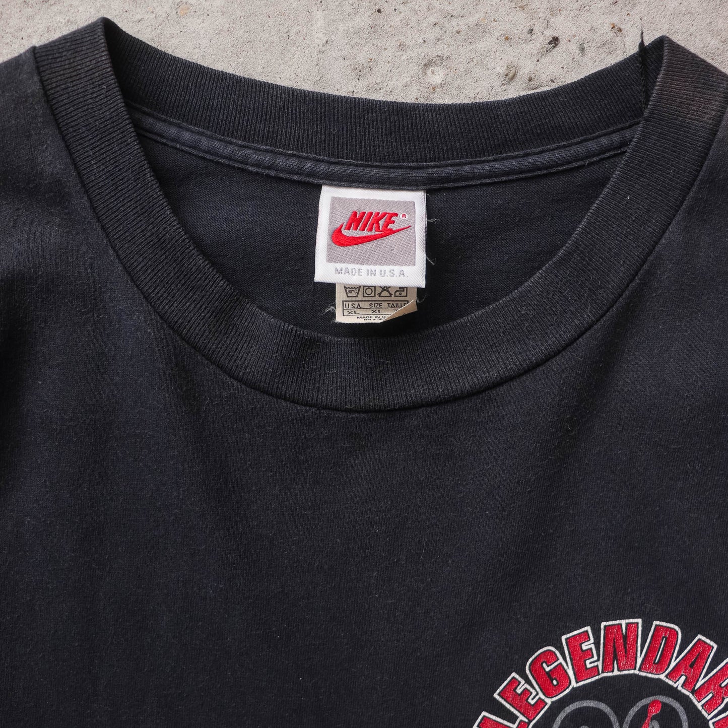 Vintage 90s Nike Air Jordan Legendary Tee - XL