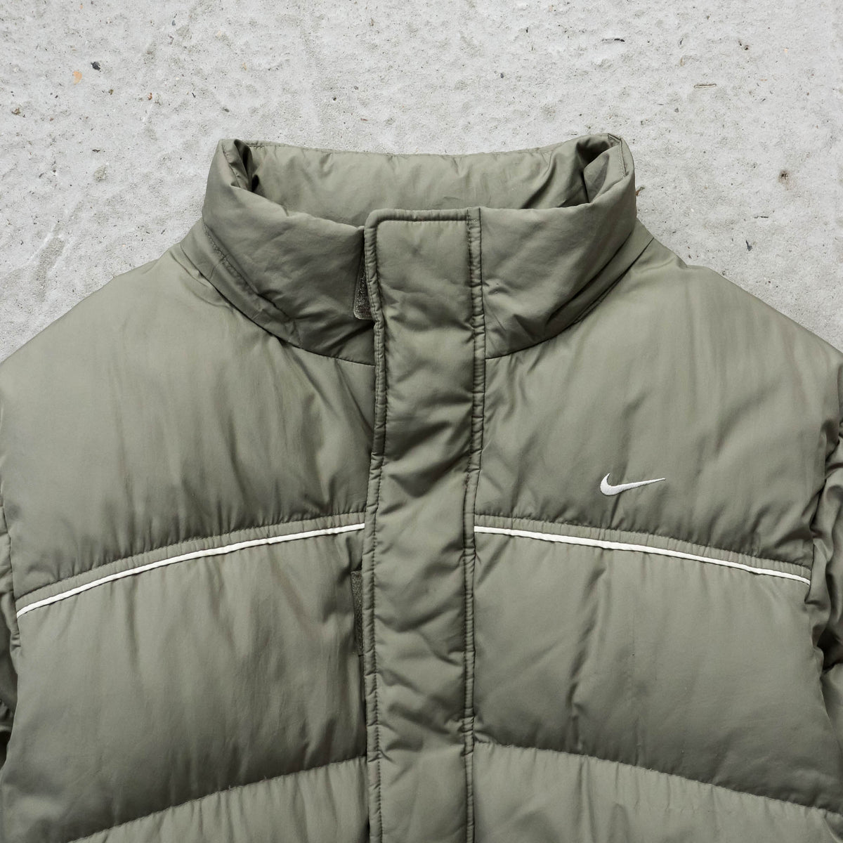Nike Mini Swoosh Duck Down Puffer Jacket - 2000s (M)