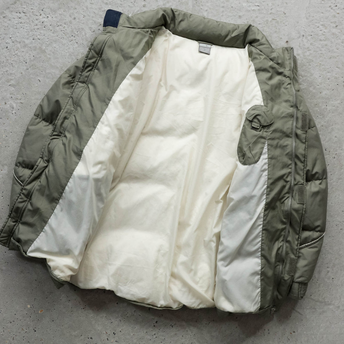 Nike Mini Swoosh Duck Down Puffer Jacket - 2000s (M)