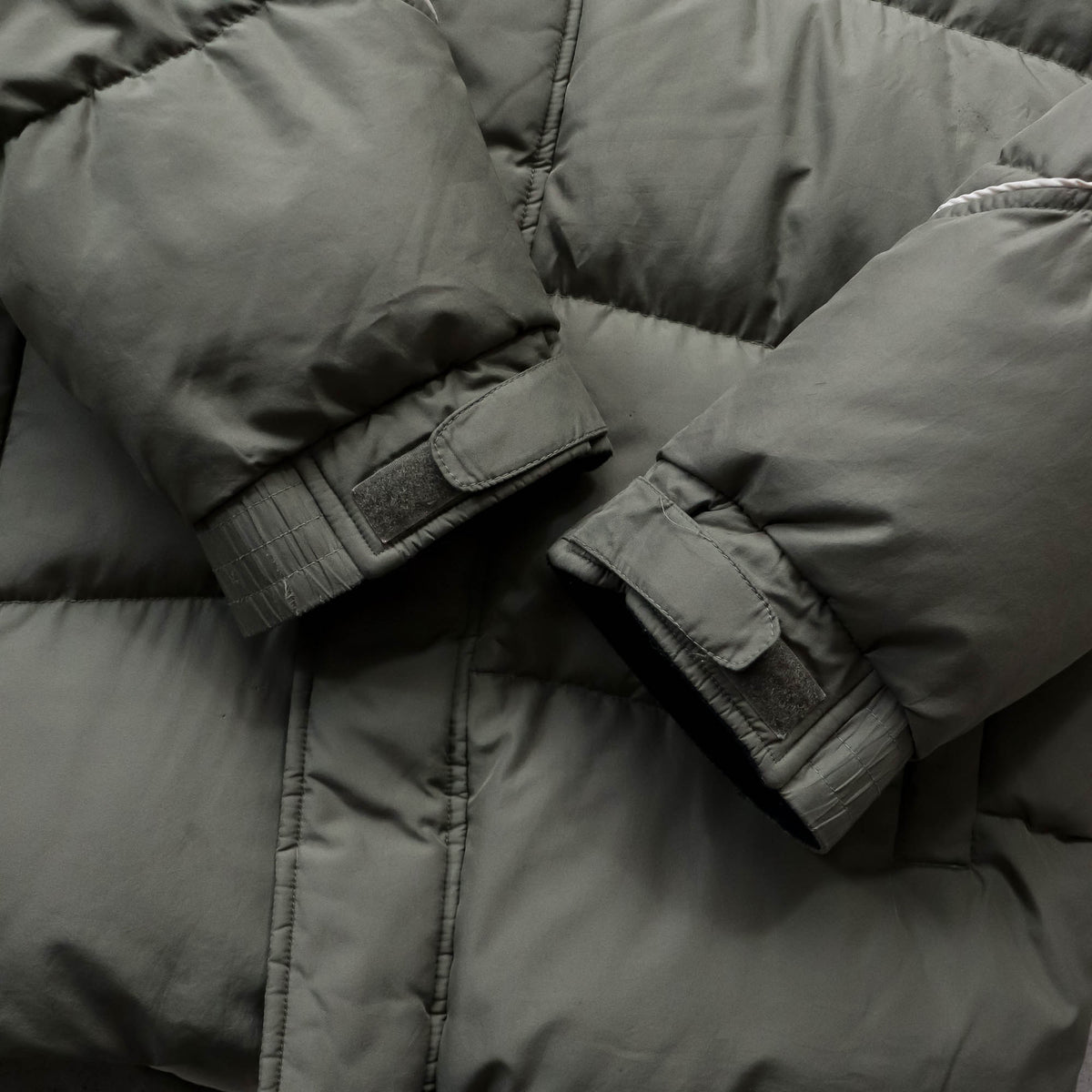 Nike Mini Swoosh Duck Down Puffer Jacket - 2000s (M)