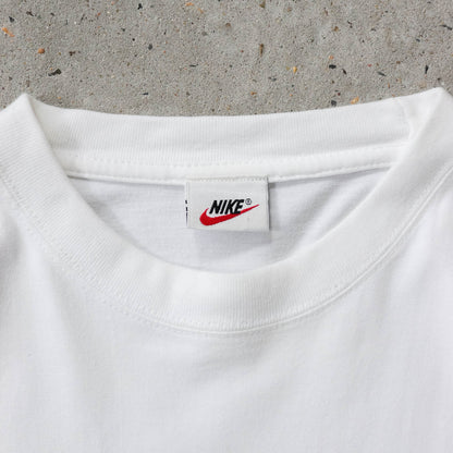 Vintage 90s Nike Mini Swoosh Embroidered Tee - M
