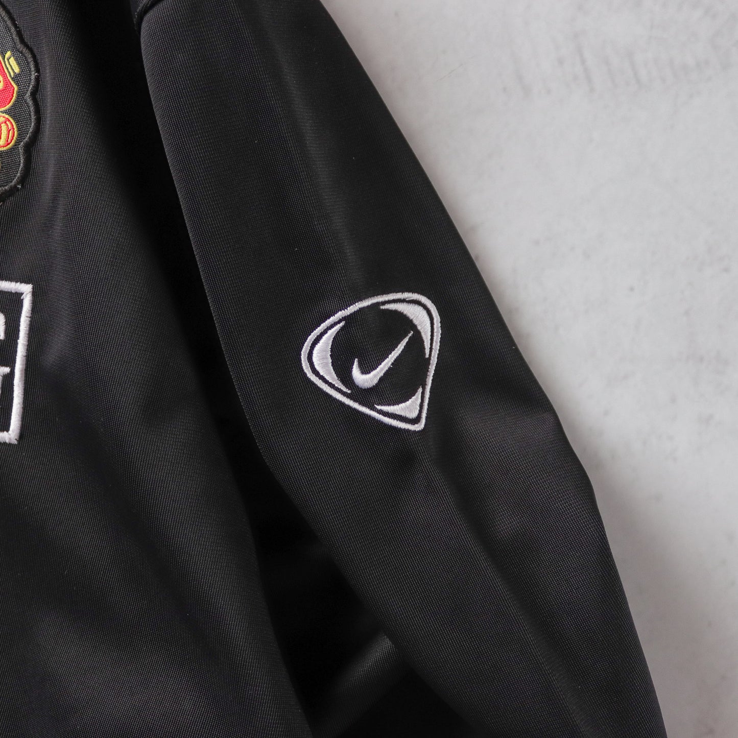 Manchester United 2009/10 Nike Football Track Jacket - L