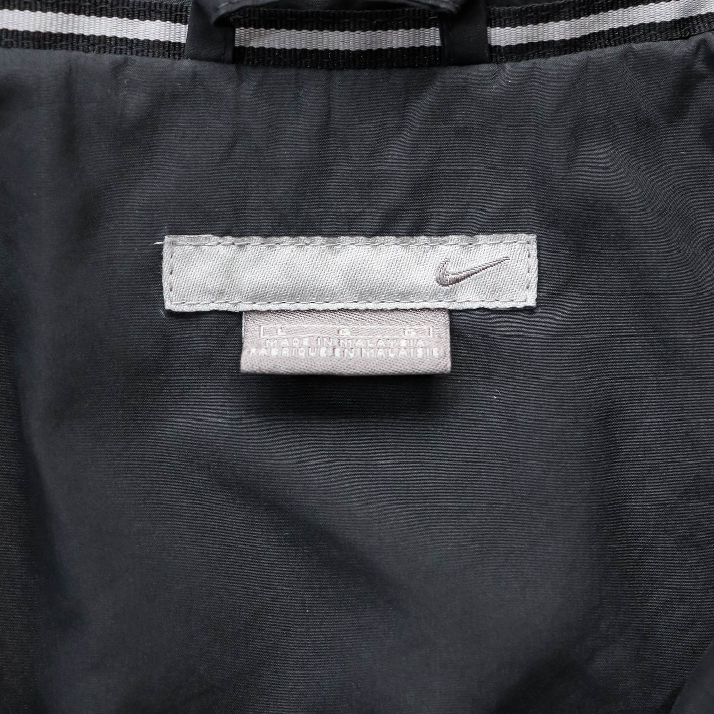 Nike Swoosh Panelled Windbreaker Jacket - 2000s (L)