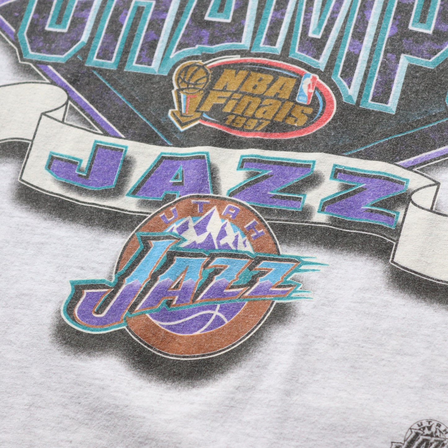 Vintage 1997 Utah Jazz NBA Tee - XXL