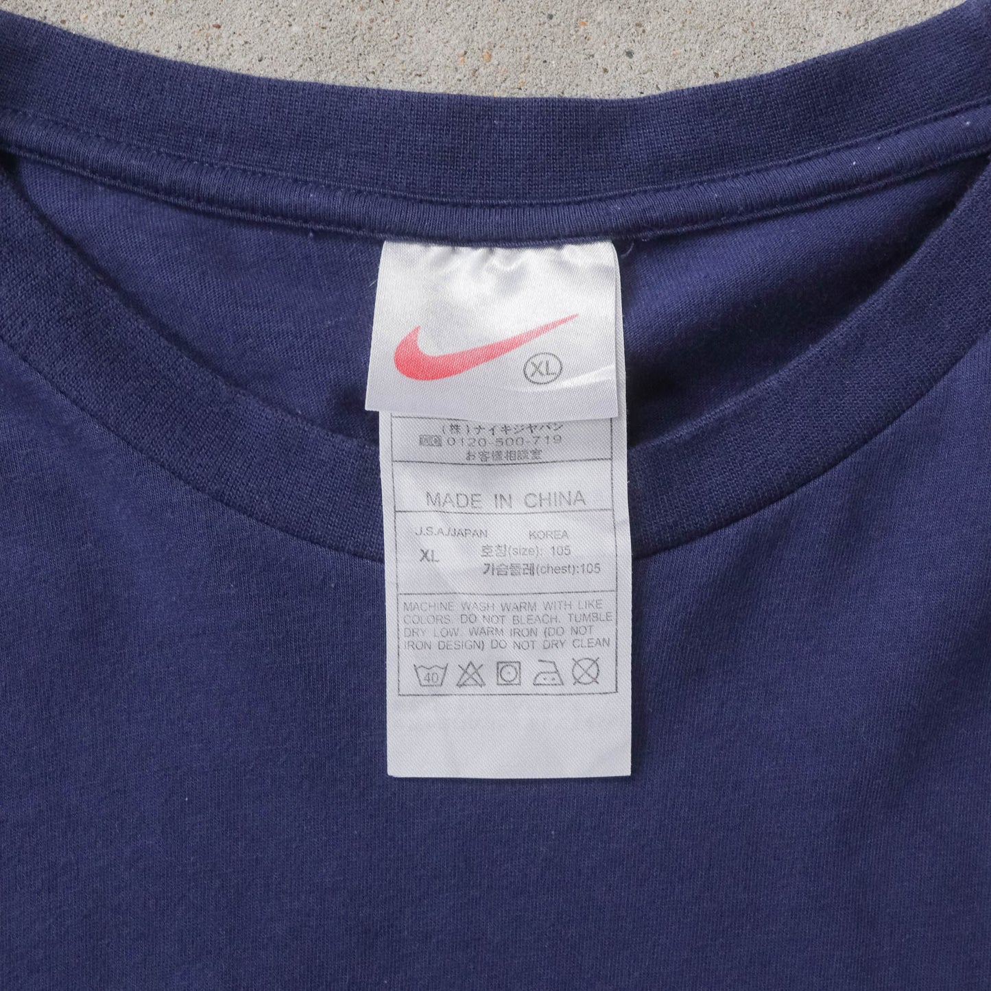 Vintage 90s Nike Mini Swoosh Embroidered Tee - XL