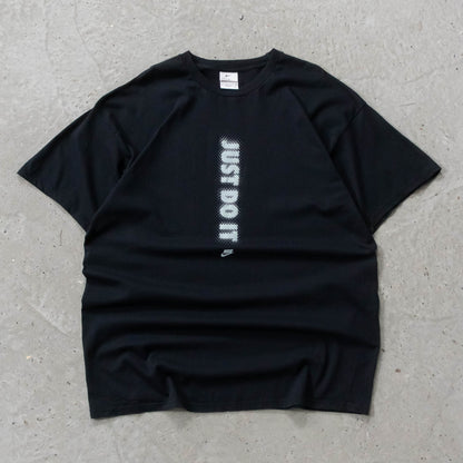 Vintage 2000s Nike Just Do It Tee - XXL