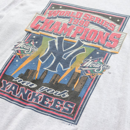 Vintage 1998 New York Yankees MLB Champions Tee - L