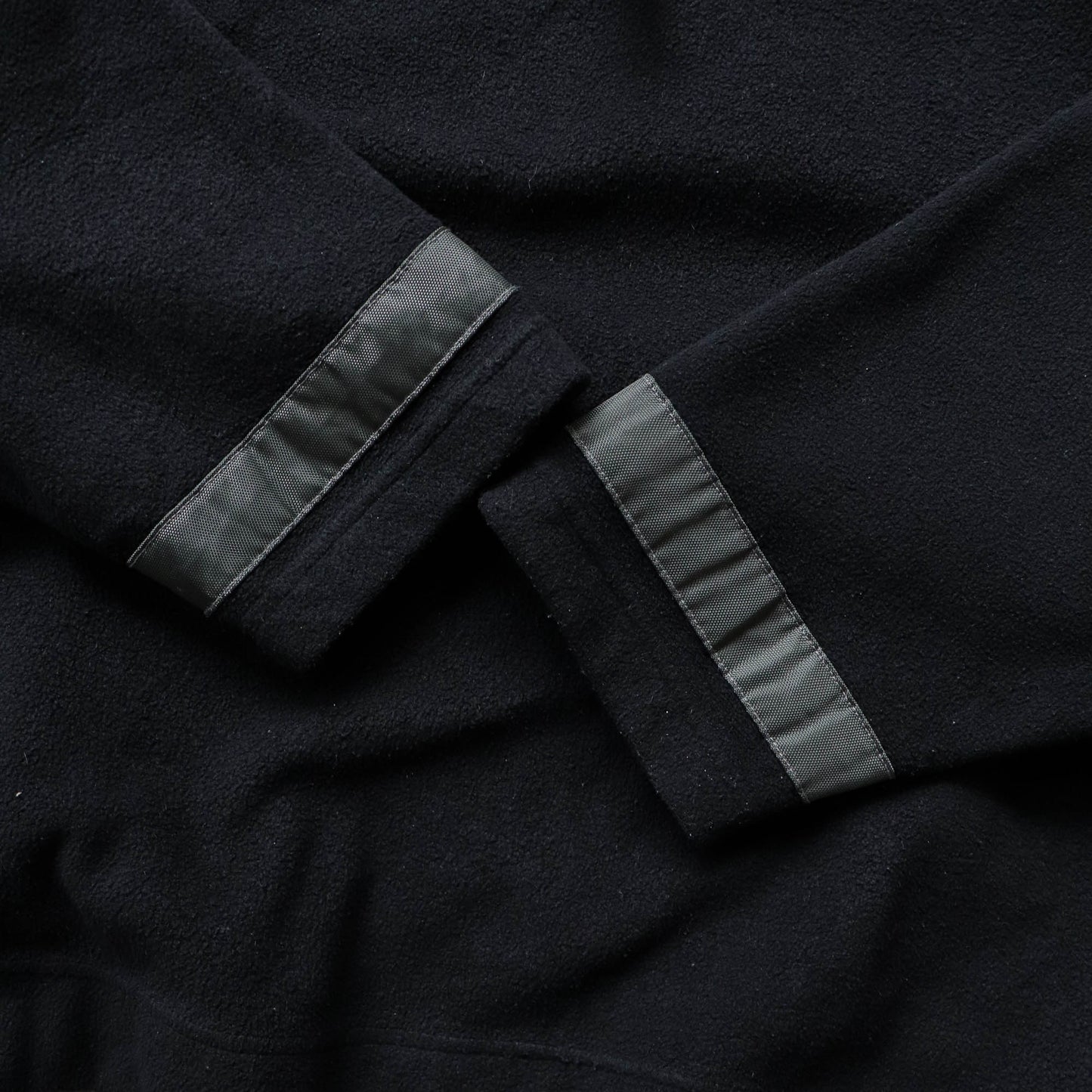 Tommy Hilfiger Outdoors 1/4 Zip Fleece Pullover - 90s (XL)