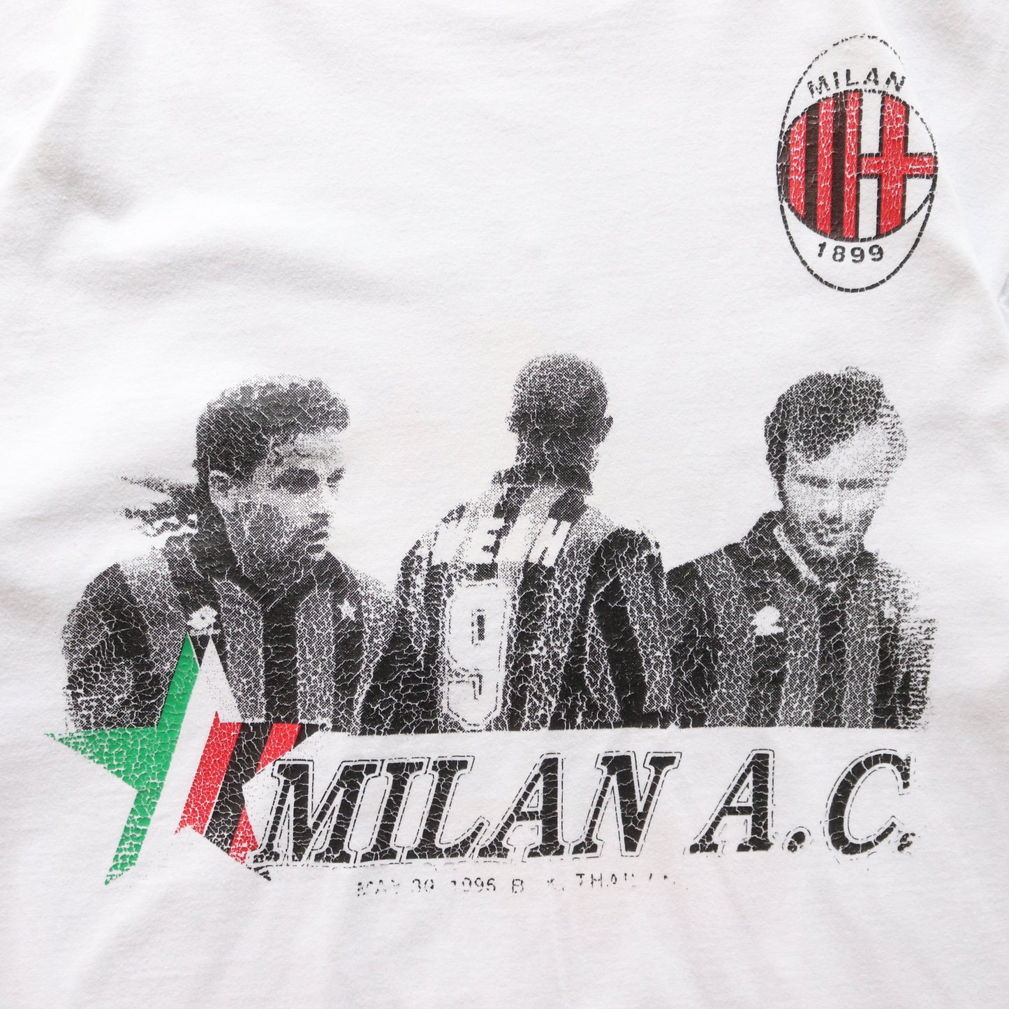 Vintage 1997 A.C Milan Tee - L