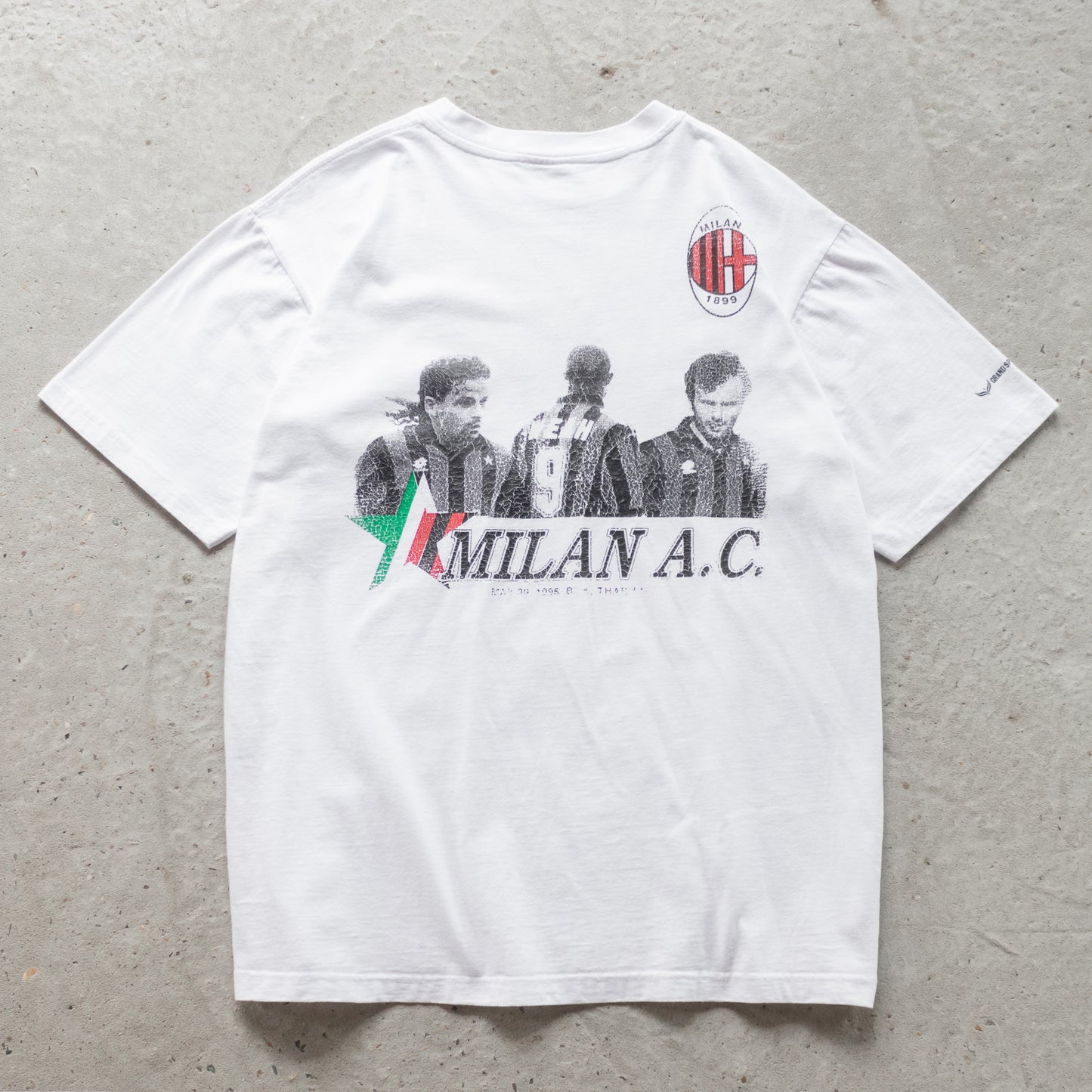 Vintage 1997 A.C Milan Tee - L