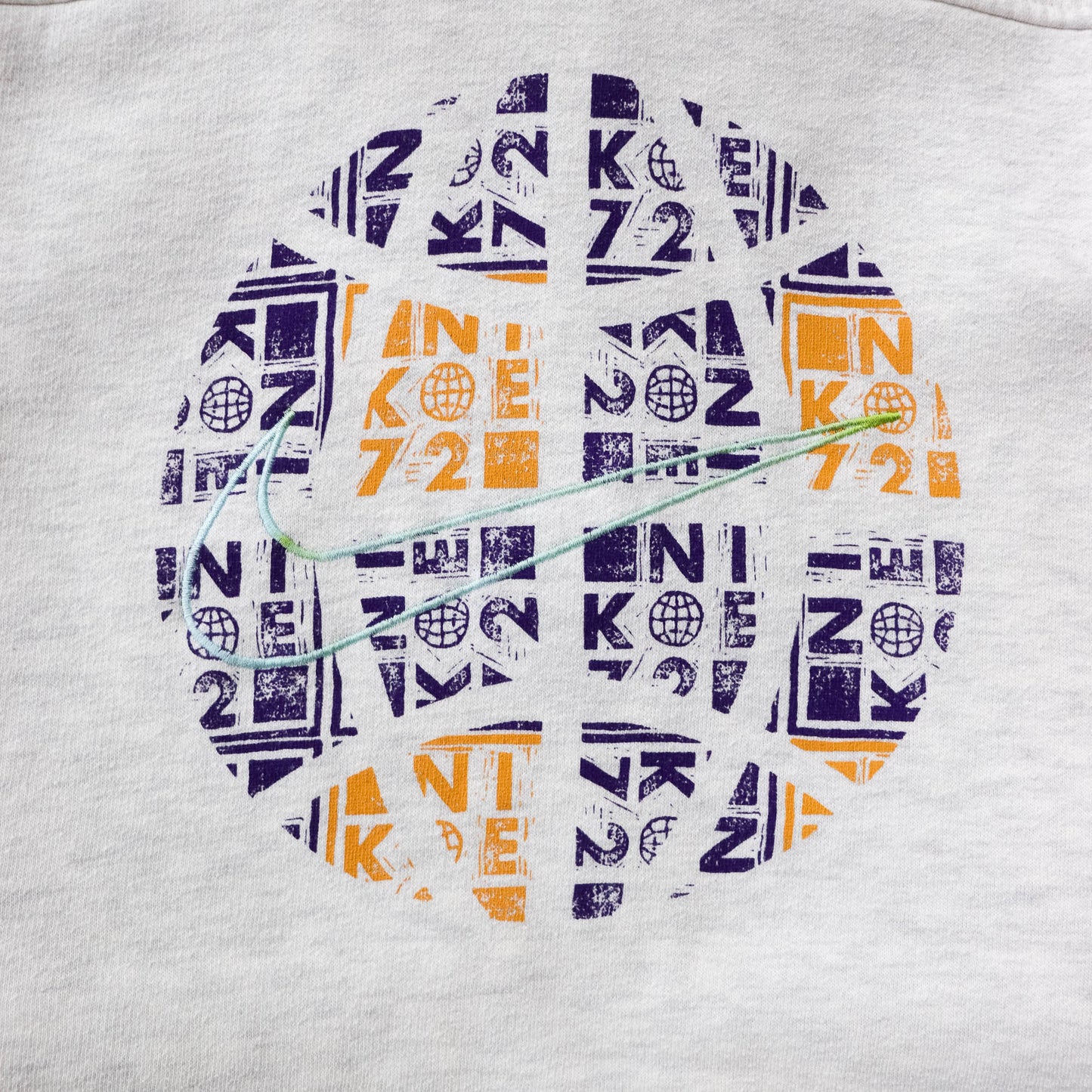 Vintage 90s Nike Basketball 1/4 Zip Sweatshirt - M