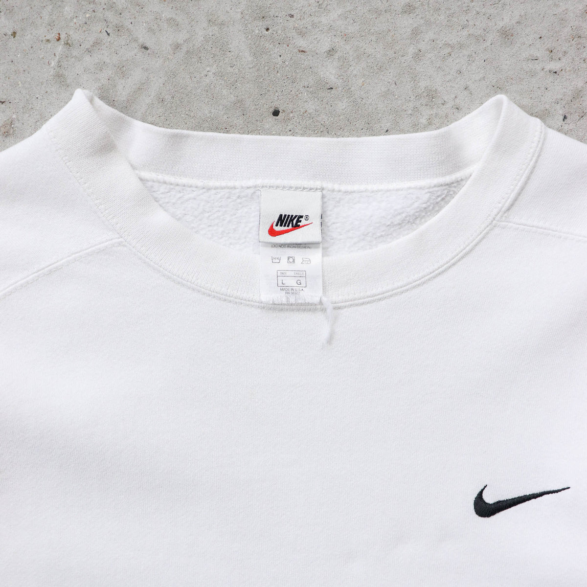 Nike Mini Swoosh Made in USA Sweatshirt - 90s (L)