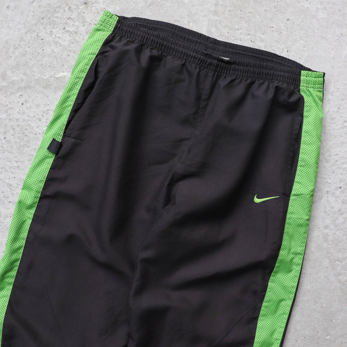 Nike Two-Tone Mesh Panelled Track Pants - 2000s (M)