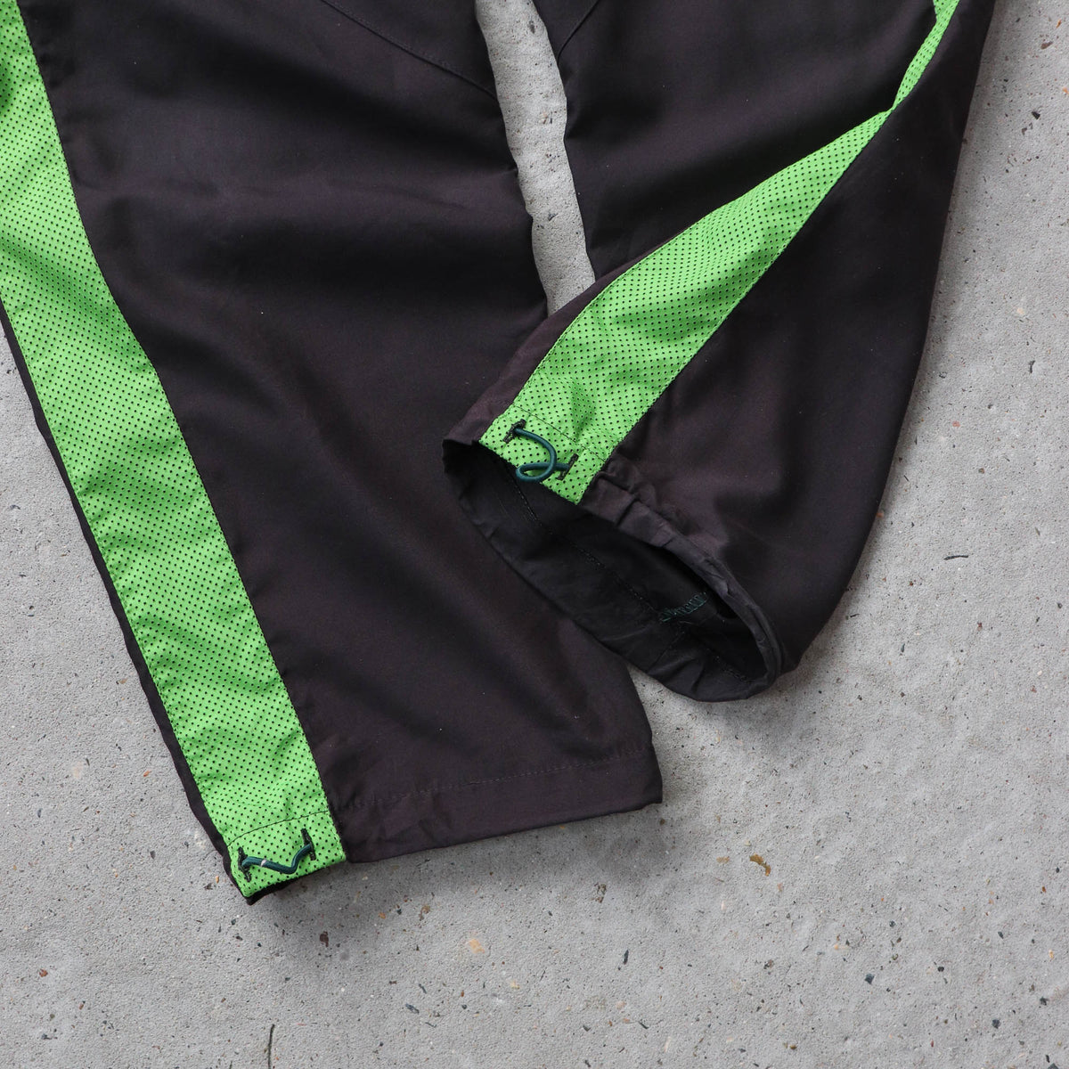 Nike Two-Tone Mesh Panelled Track Pants - 2000s (M)