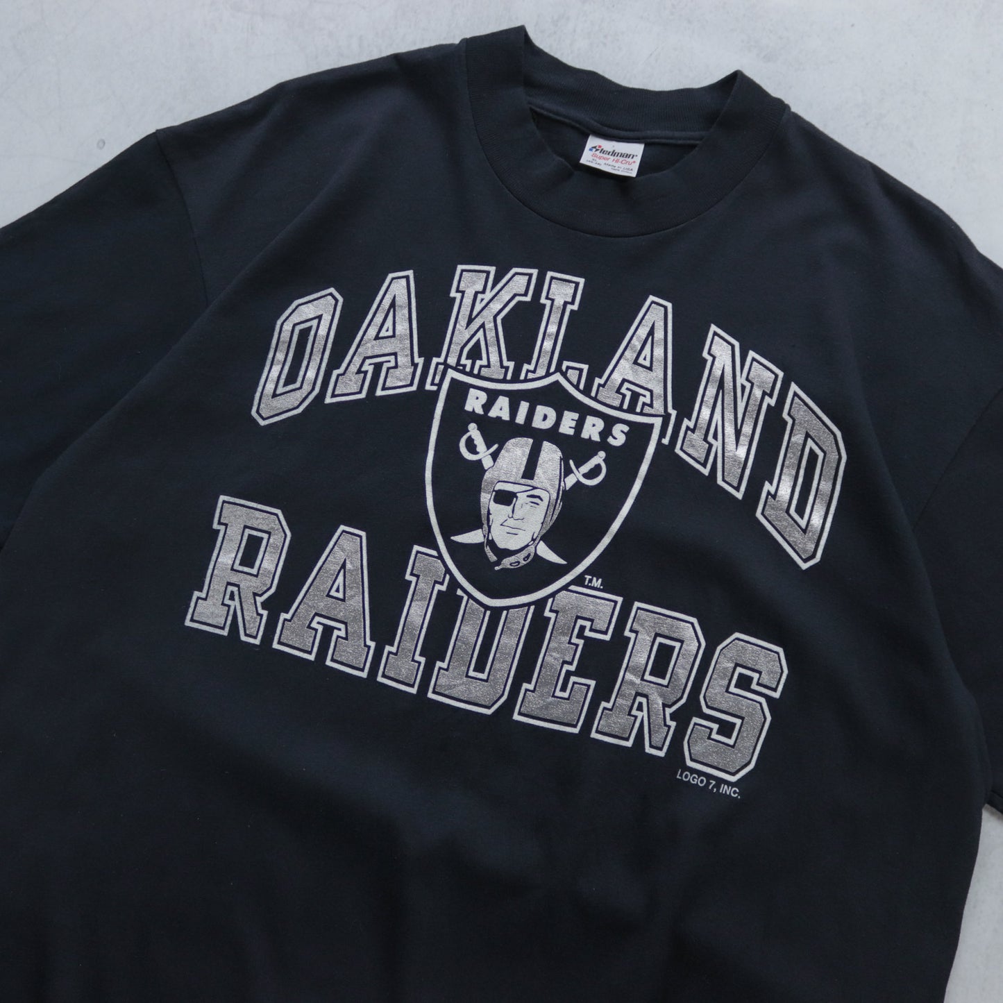 Vintage 80s Oakland Raiders NFL Tee - XL