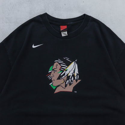 Vintage 90s North Dakota Fighting Sioux Nike Tee - L
