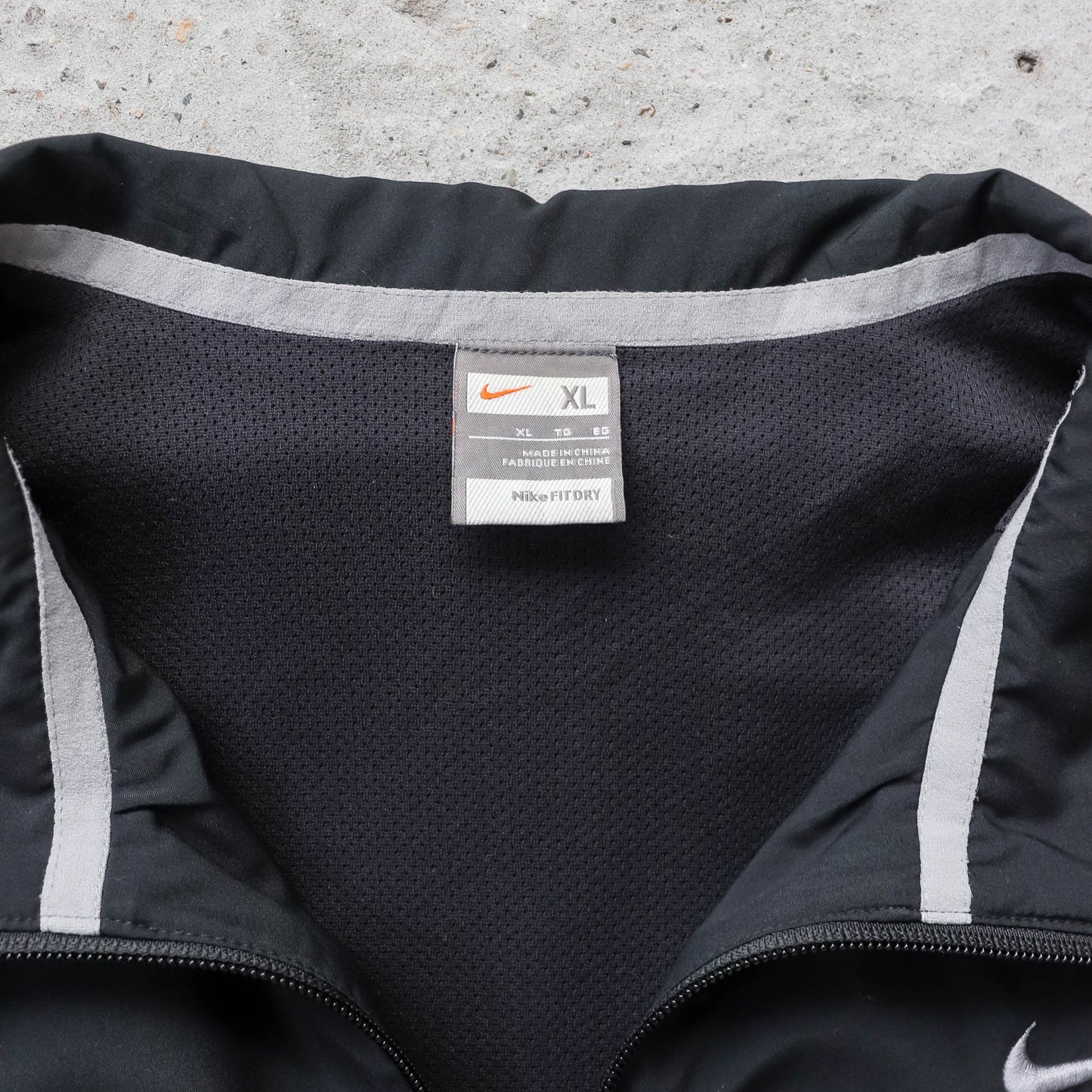 Nike Mini Swoosh Windbreaker Jacket - 2000s (XL)