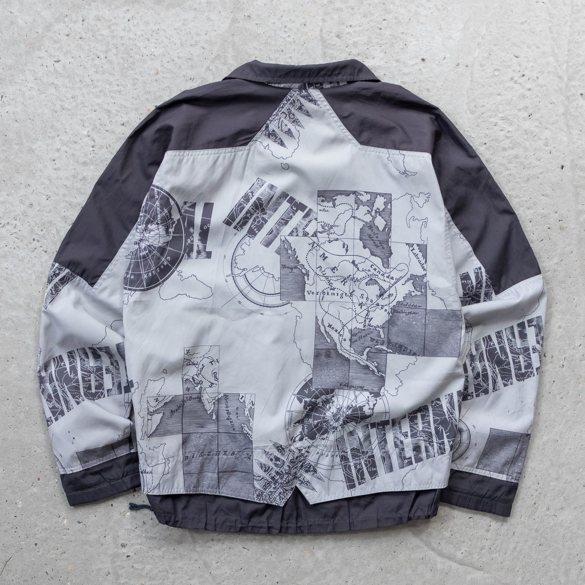 Nike International World Map Windbreaker Jacket - 90s (S)