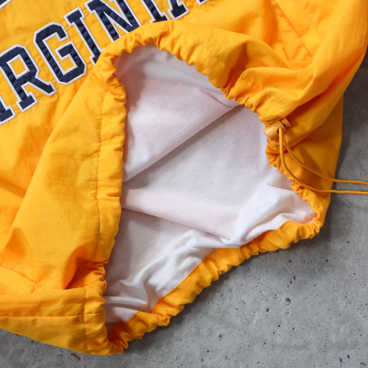 Champion West Virginia Mountaineers Windbreaker Jacket - 90s (L)