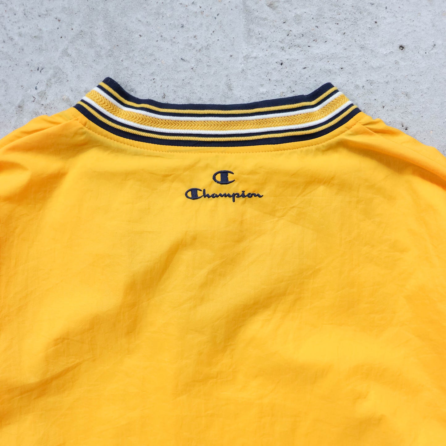 Champion West Virginia Mountaineers Windbreaker Jacket - 90s (L)