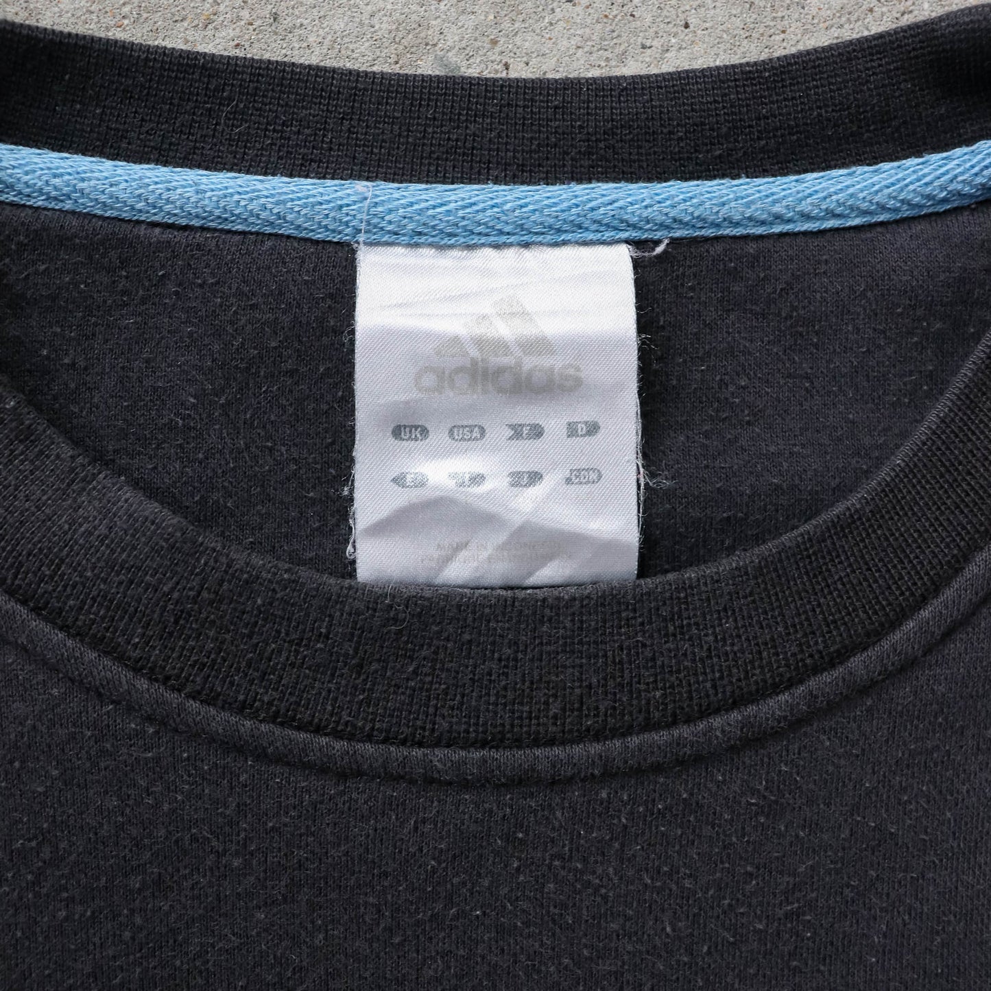 Adidas 3-Stripe Embroidered Sweatshirt - 2000s (L)