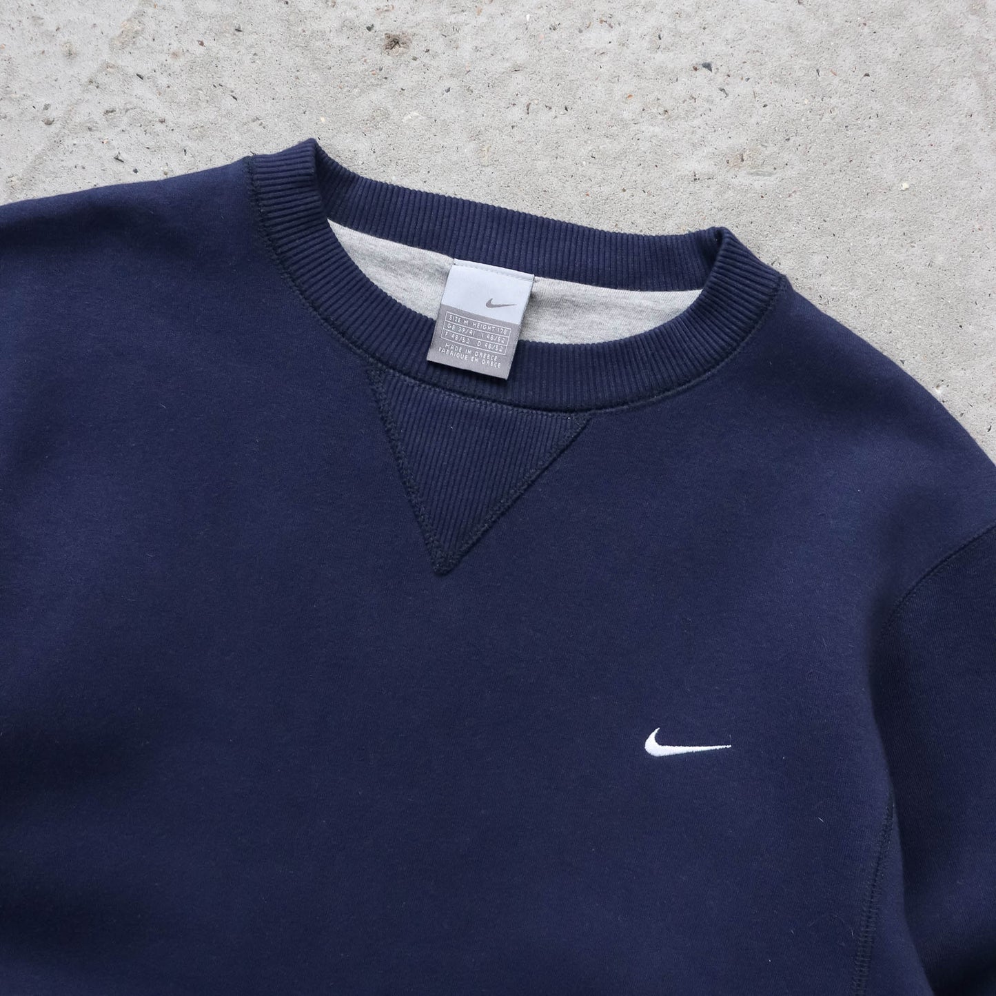 Nike Mini Swoosh Embroidered Sweatshirt - 2000s (M)