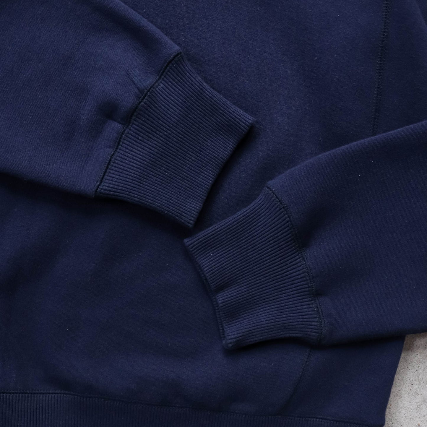 Nike Mini Swoosh Deadstock Sweatshirt - 2000s (M)