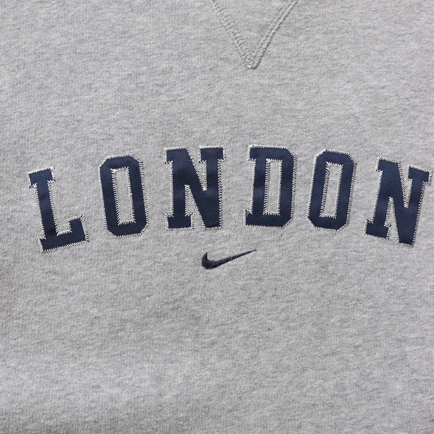 Nike Town London Centre Swoosh Sweatshirt - 2000s (M)